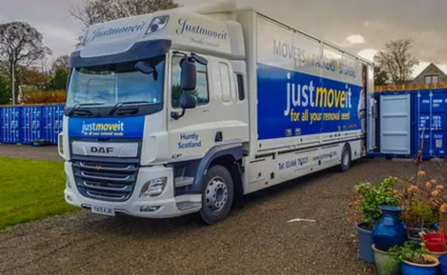 Justmoveit Justmoveit