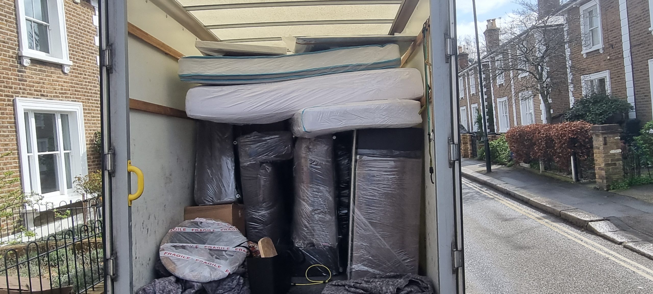 The right removal van ltd