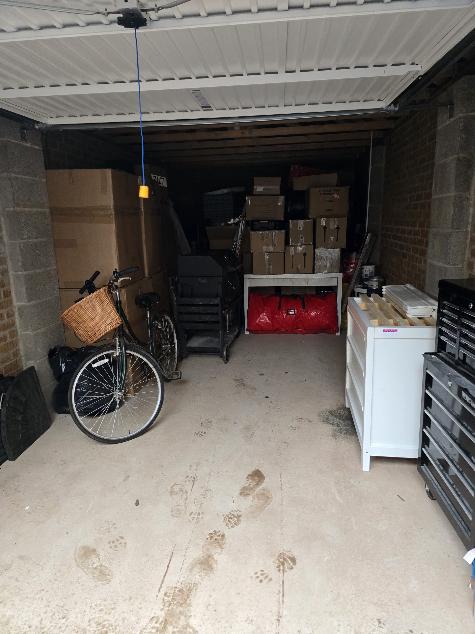 ALL AROUND REMOVALS ALL AROUND REMOVALS